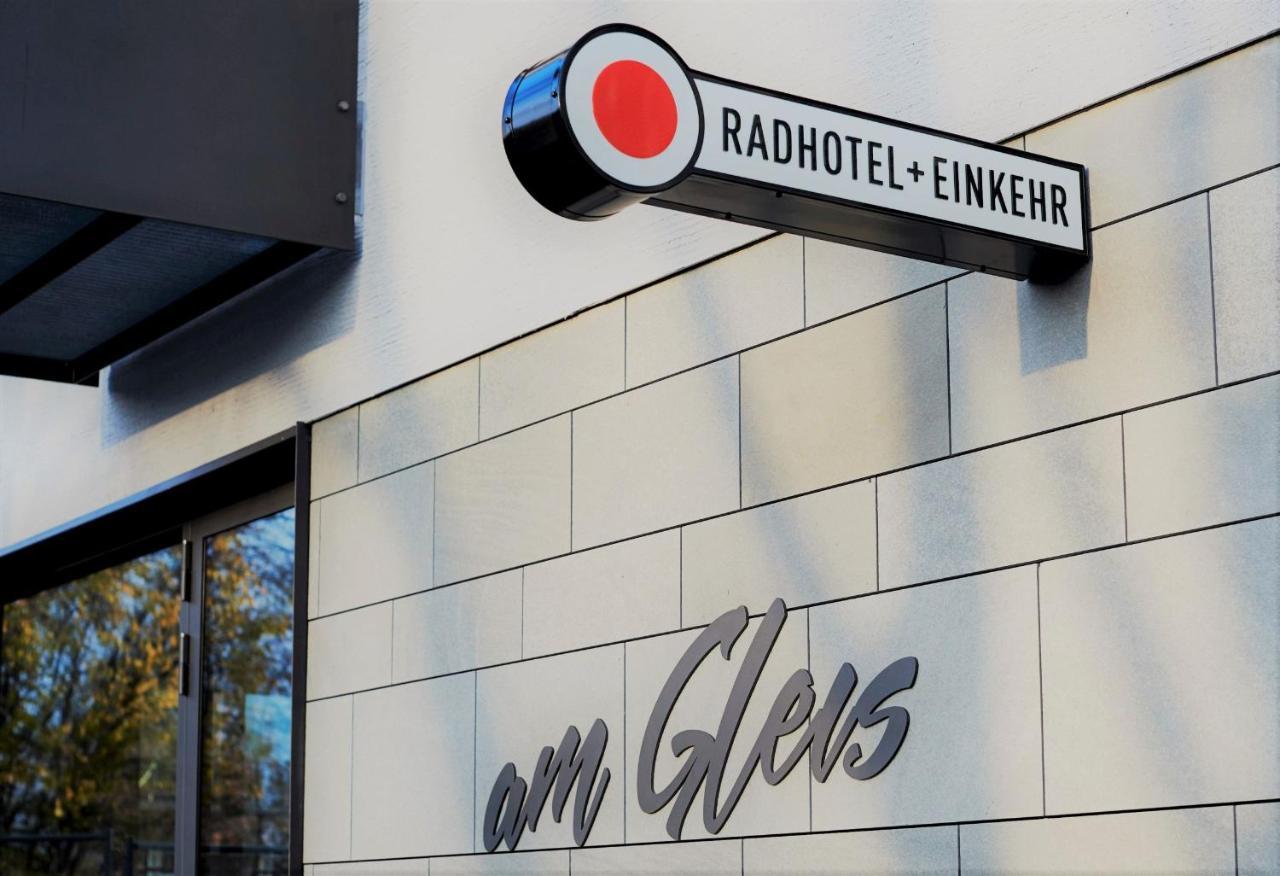 Radhotel Am Gleis Радольфцелль  Экстерьер фото