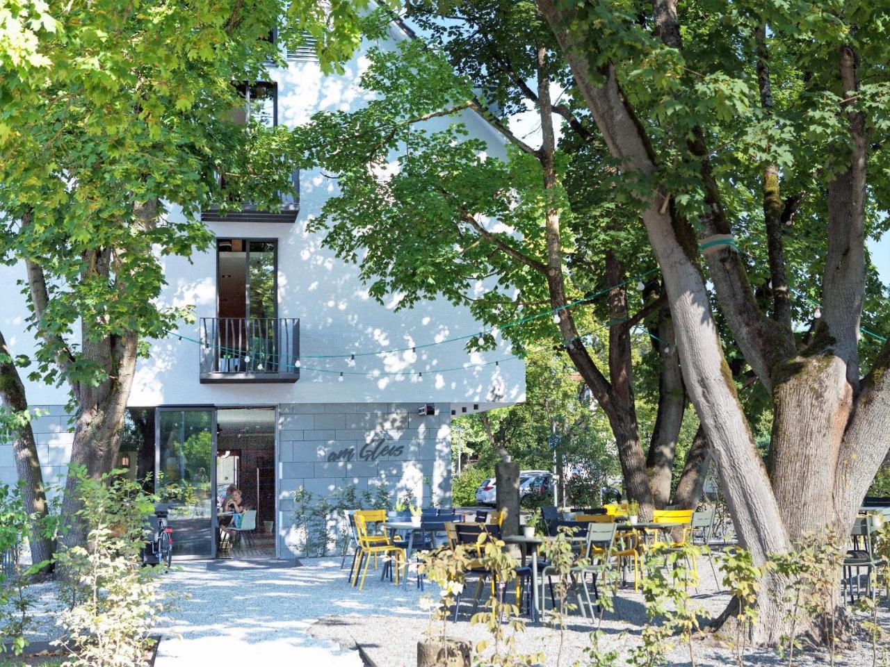 Radhotel Am Gleis Радольфцелль  Экстерьер фото